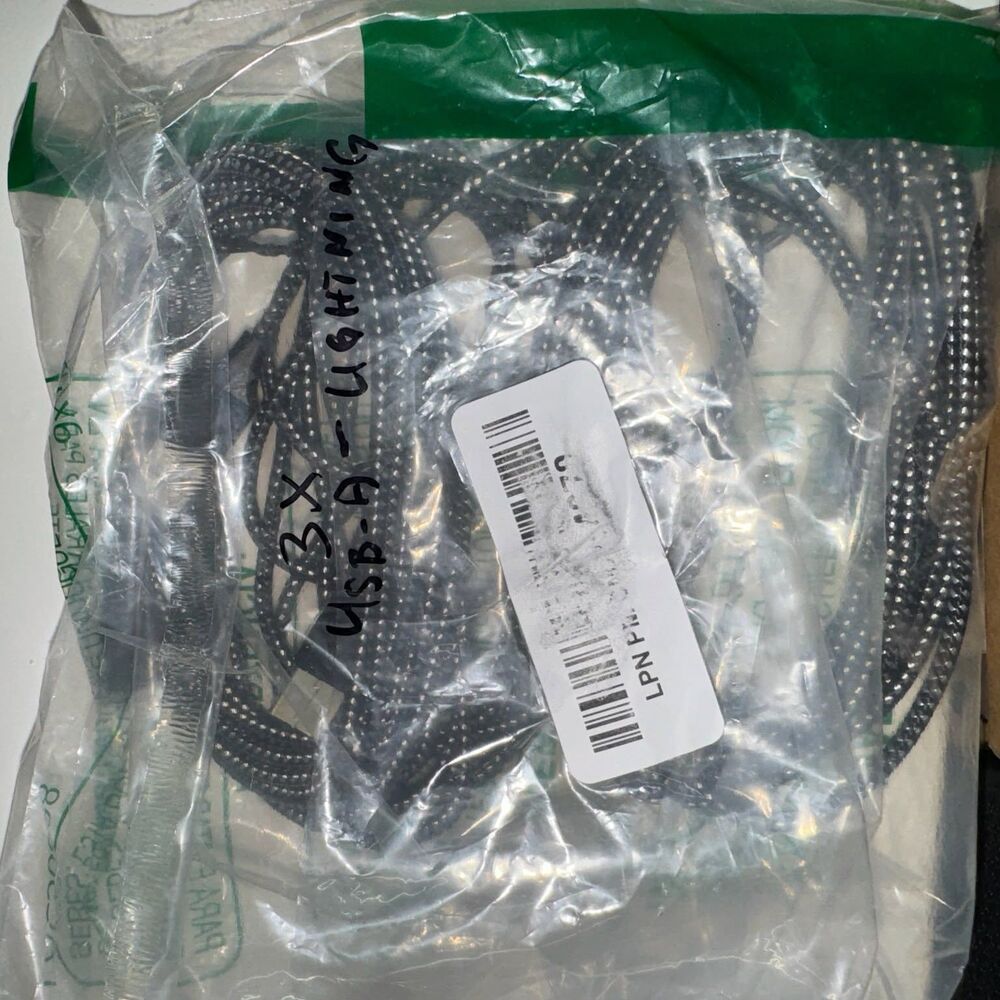 3x iPhone USB to lightning cables